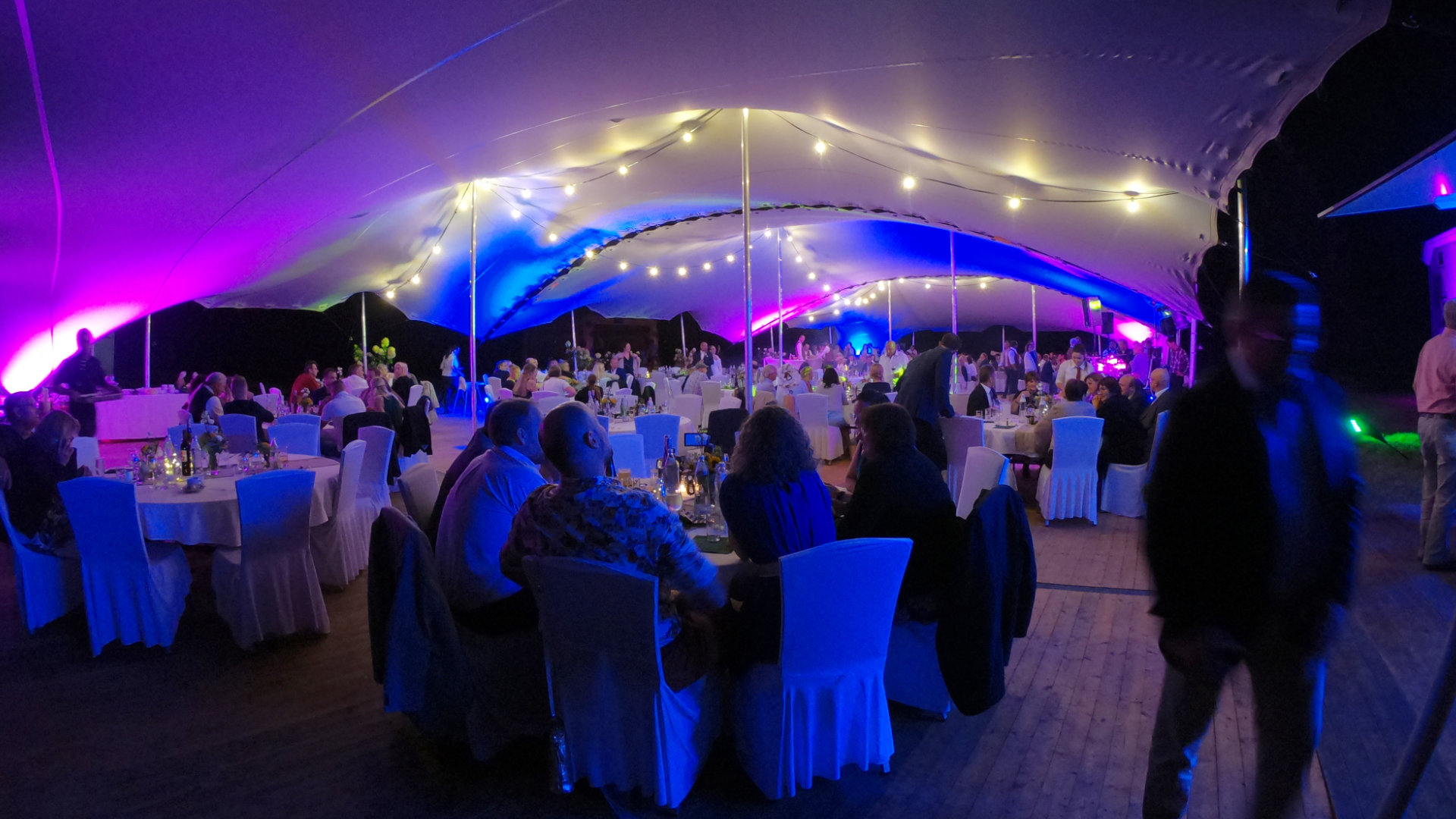 Egal ob Firmenfeier, privates Fest, Party oder Hochzeit. Ein Streichelt ist immer eine Bereicherung. Sowohl optisch als auch funktional.